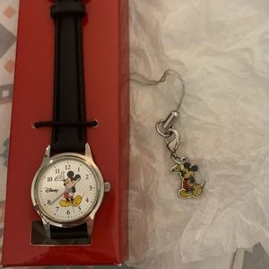 New in box vintage Mickey Mouse watch with bonus charm